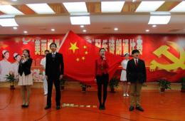 《光榮頌》在詩歌朗誦比賽中獲獎