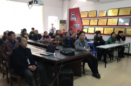 梧州市工人醫(yī)院組織收看慶祝改革開放40周年大會(huì)