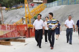 市人大工作組到我院調(diào)研門診住院綜合樓項(xiàng)目建設(shè)情況